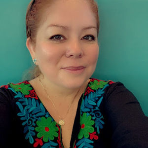 Meet your Posher, Myra